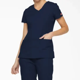 Blusa médica de cuello en V Eds Signature para mujer