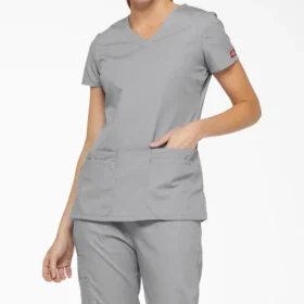 Blusa médica de cuello en V Eds Signature para mujer