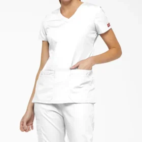 Blusa médica de cuello en V Eds Signature para mujer