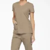 Blusa médica de cuello en V Eds Signature para mujer Blusa médica de cuello en V Eds Signature para mujer