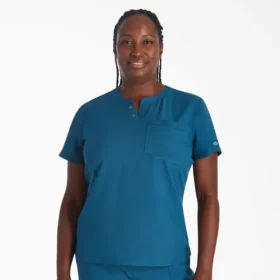 Blusa médica Henley Eds Nxt para mujer