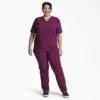 Blusa médica unisex con cuello en V de Eds Essentials Blusa médica unisex con cuello en V de Eds Essentials