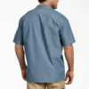 Camisa de cambray de pantalón corto y corte holgado Camisa de cambray de pantalón corto y corte holgado