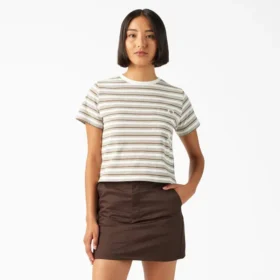 Camiseta corta a rayas con bolsillo para mujer Camiseta corta a rayas con bolsillo para mujer