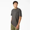 Camiseta de bolsillo de tejido grueso desgastada