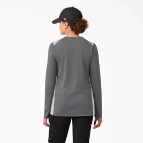 Camiseta de manga larga con bolsillo Temp-iQ® 365 para mujer