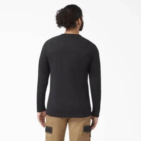 Camiseta de manga larga con bolsillo y tecnología refrescante