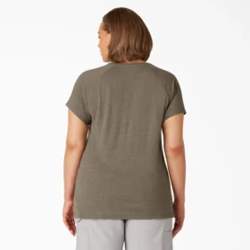 Camiseta de pantalón corto con bolsillo y tecnología de refrigeración para mujer talla grande