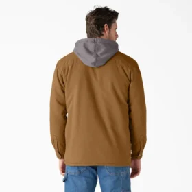 Chaqueta con capucha de lona repelente al agua Chaqueta con capucha de lona repelente al agua