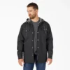 Chaqueta con capucha de lona repelente al agua Chaqueta con capucha de lona repelente al agua