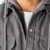 Chaqueta con capucha de lona repelente al agua Chaqueta con capucha de lona repelente al agua