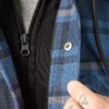 Chaqueta tipo camisa con capucha de franela repelente al agua Chaqueta tipo camisa con capucha de franela repelente al agua