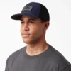 Gorra de camionero de malla con parche con el logotipo