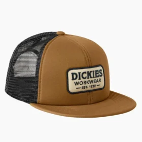 Gorra Trucker de visera plana