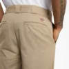 Pantalones 247 de corte regular Pantalones 247 de corte regular