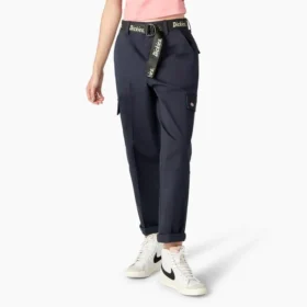 Pantalones cargo cortos de corte holgado con costuras en contraste para mujer