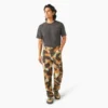 Pantalones cargo de lona con estampado de camuflaje