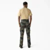 Pantalones cargo Flex de corte regular Pantalones cargo Flex de corte regular