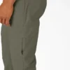 Pantalones cargo Flex Duratech de corte holgado y tejido ripstop Pantalones cargo Flex Duratech de corte holgado y tejido ripstop