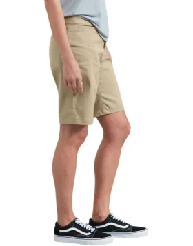 Pantalones cortos de sarga elástica de corte holgado de 10″ para mujer