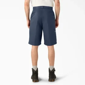 Pantalones cortos de trabajo de corte holgado y frente liso, 13″