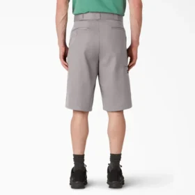 Pantalones cortos de trabajo de corte holgado y frente liso, 13″ Pantalones cortos de trabajo de corte holgado y frente liso, 13″