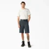 Pantalones cortos de trabajo de corte holgado y frente liso, 13″ Pantalones cortos de trabajo de corte holgado y frente liso, 13″