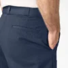 Pantalones cortos de trabajo de corte holgado y frente liso, 13″ Pantalones cortos de trabajo de corte holgado y frente liso, 13″