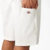 Pantalones cortos de trabajo de corte holgado y frente liso, 13″