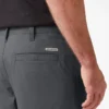Pantalones cortos utilitarios Flex Cooling de corte regular, 13″ Pantalones cortos utilitarios Flex Cooling de corte regular, 13″