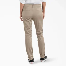 Pantalones de corte ajustado para mujer