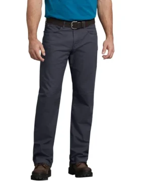 Pantalones de corte regular y pierna recta con tejido ripstop