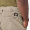 Pantalones holgados Jamie Foy Pantalones holgados Jamie Foy