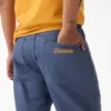 Pantalones holgados y cónicos de sarga Wellsville Pantalones holgados y cónicos de sarga Wellsville